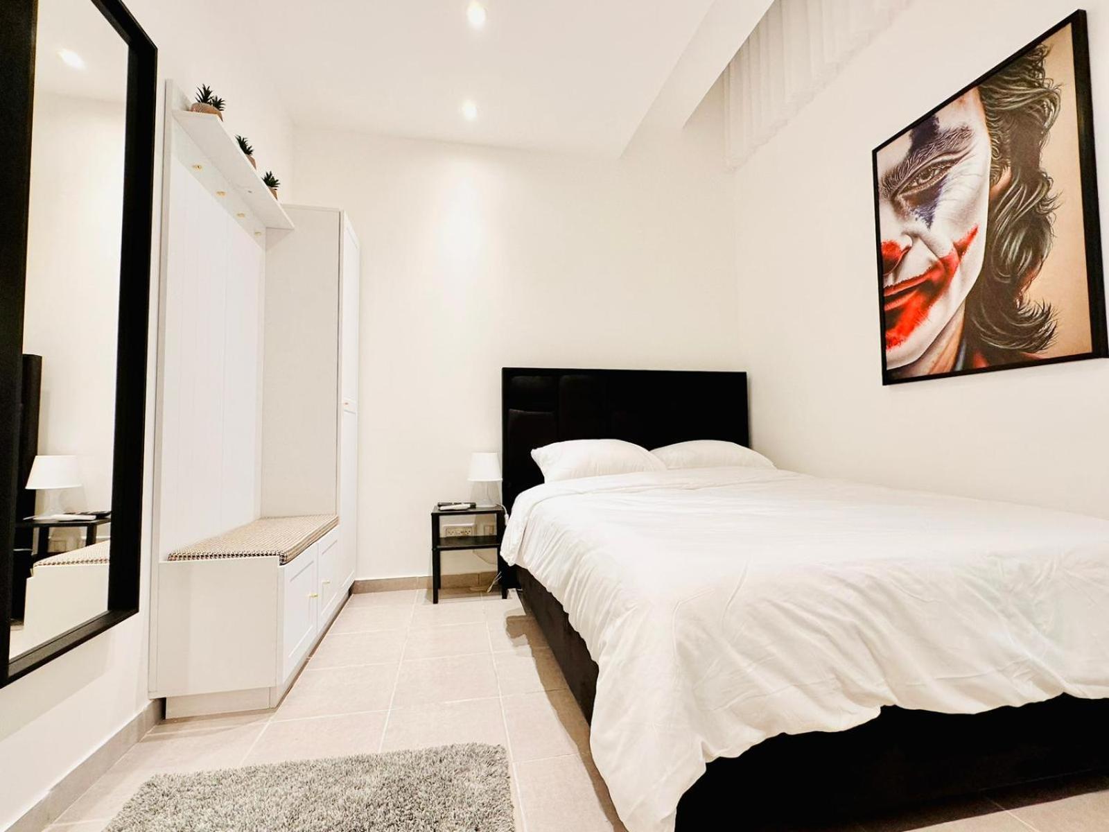 Underground Hotel Tel Aviv Exterior photo